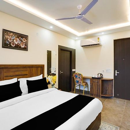 加济阿巴德 Super Townhouse The Royal Casa酒店 外观 照片