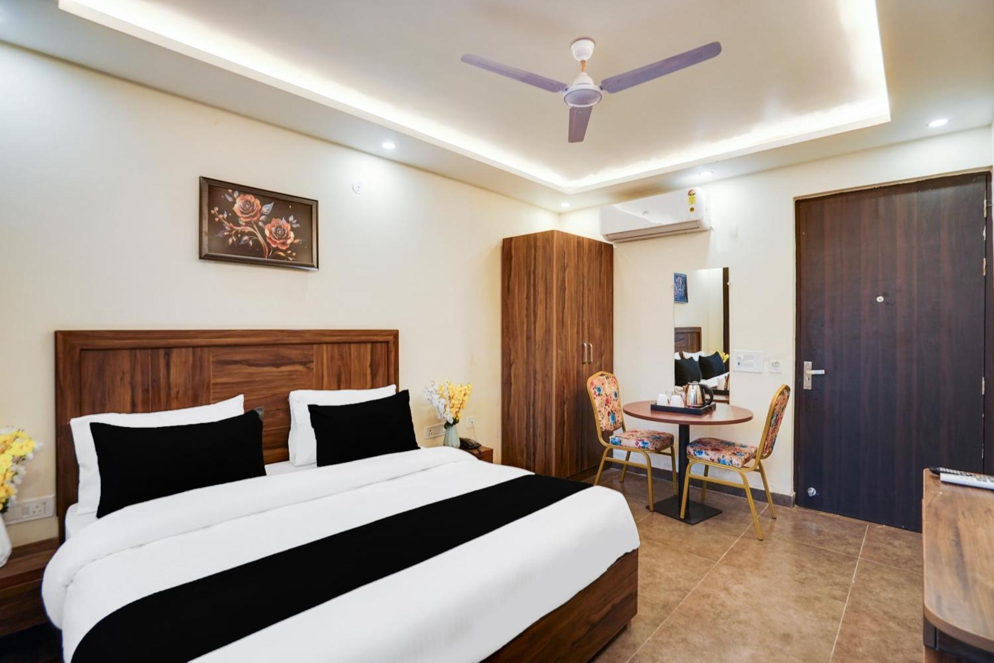 加济阿巴德 Super Townhouse The Royal Casa酒店 外观 照片