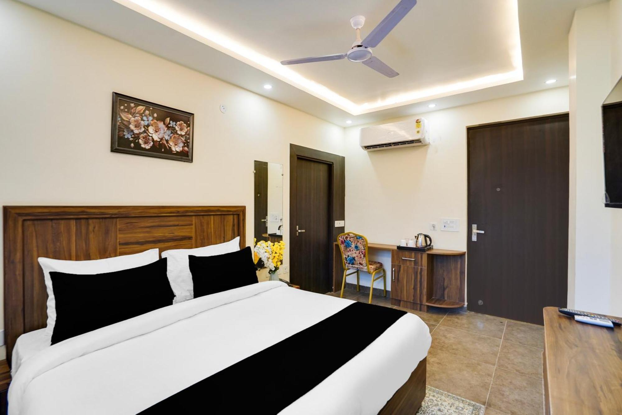 加济阿巴德 Super Townhouse The Royal Casa酒店 外观 照片
